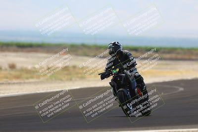 media/Jun-07-2025-TrackDaz (Sat) [[4413525952]]/C Group/240pm (Turn 9)/